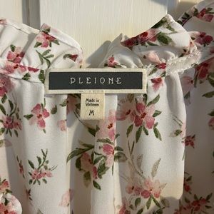 Pleione blouse flowered-